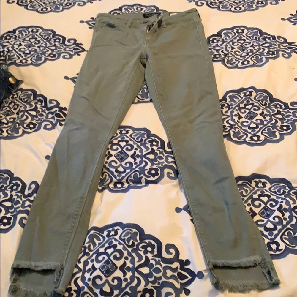 Lucky Brand mid rise Ava Skinny- army green